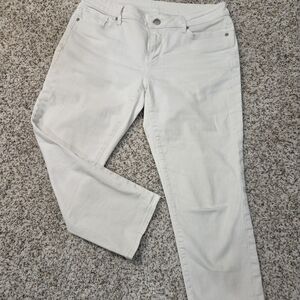 Loft White Denim Cropped Curvy Size 28 Jeans